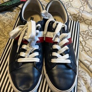 Women Tommy Hilfiger sneakers